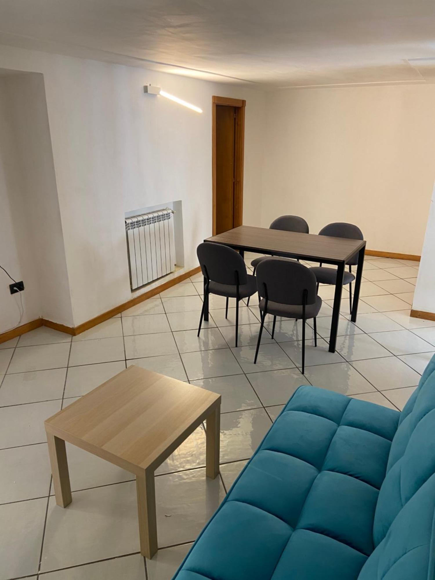 Dimora Tribunali 236 Naples Luaran gambar